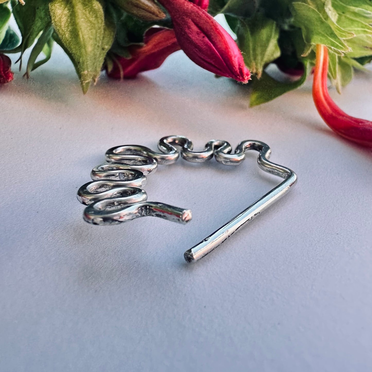 Squiggly Seamless Nipple Ring - all gauges and metals