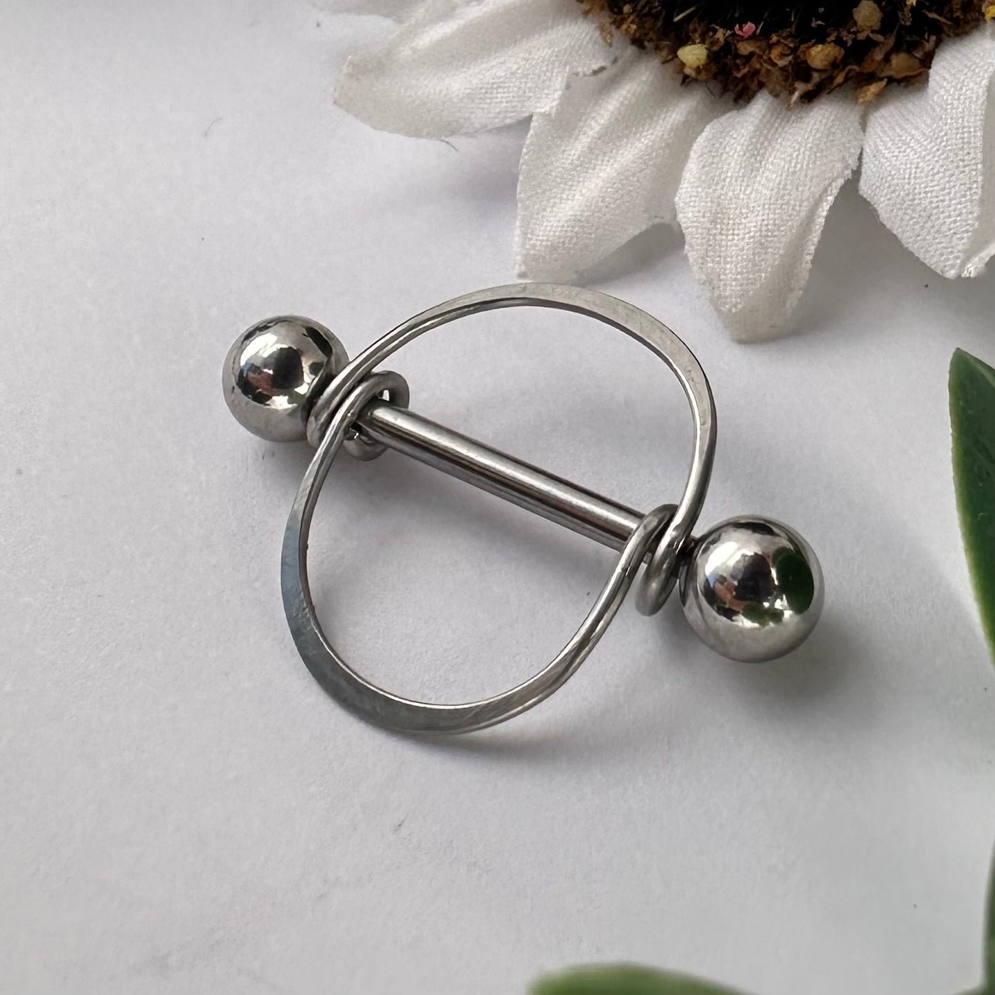 Chic Round Frame Smooth Nipple Shield 316L Stainless Steel - 1pc