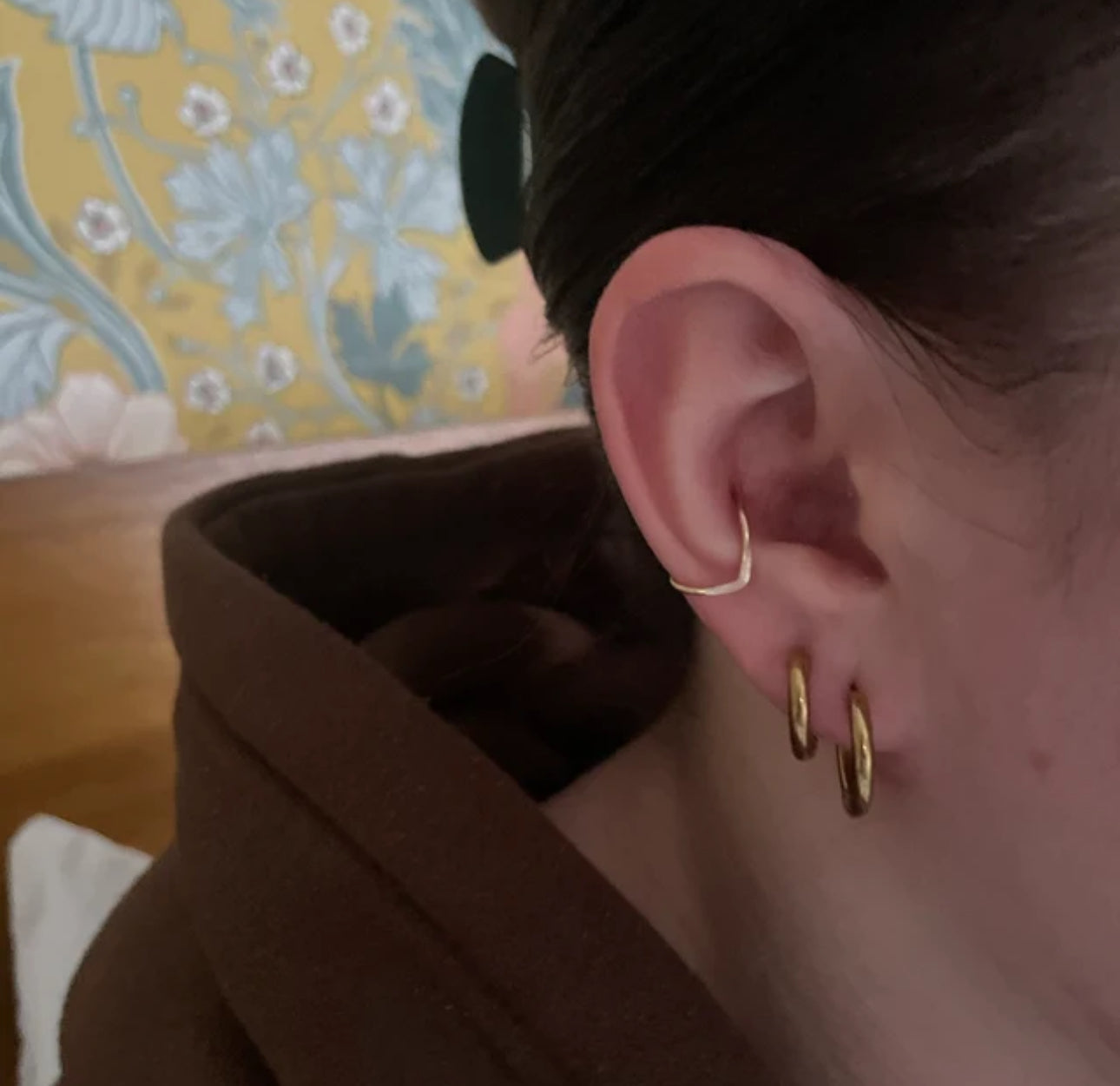 V Smooth Conch Earring Rose Gold Fill