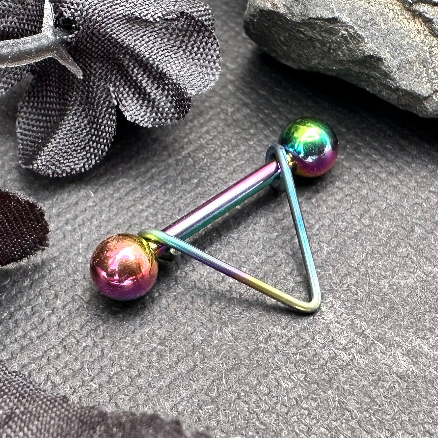 Simple V Nipple Ring 316L Stainless Steel - 1pc