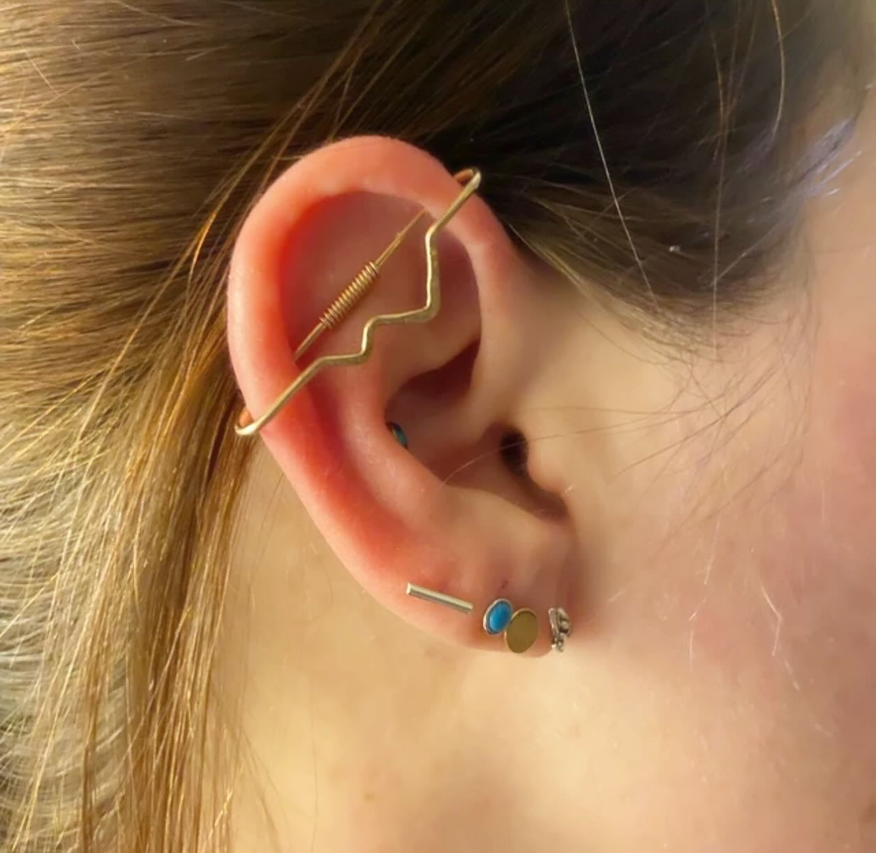 Mountain Textured Pierced Industrial Ear Bar - 16ga