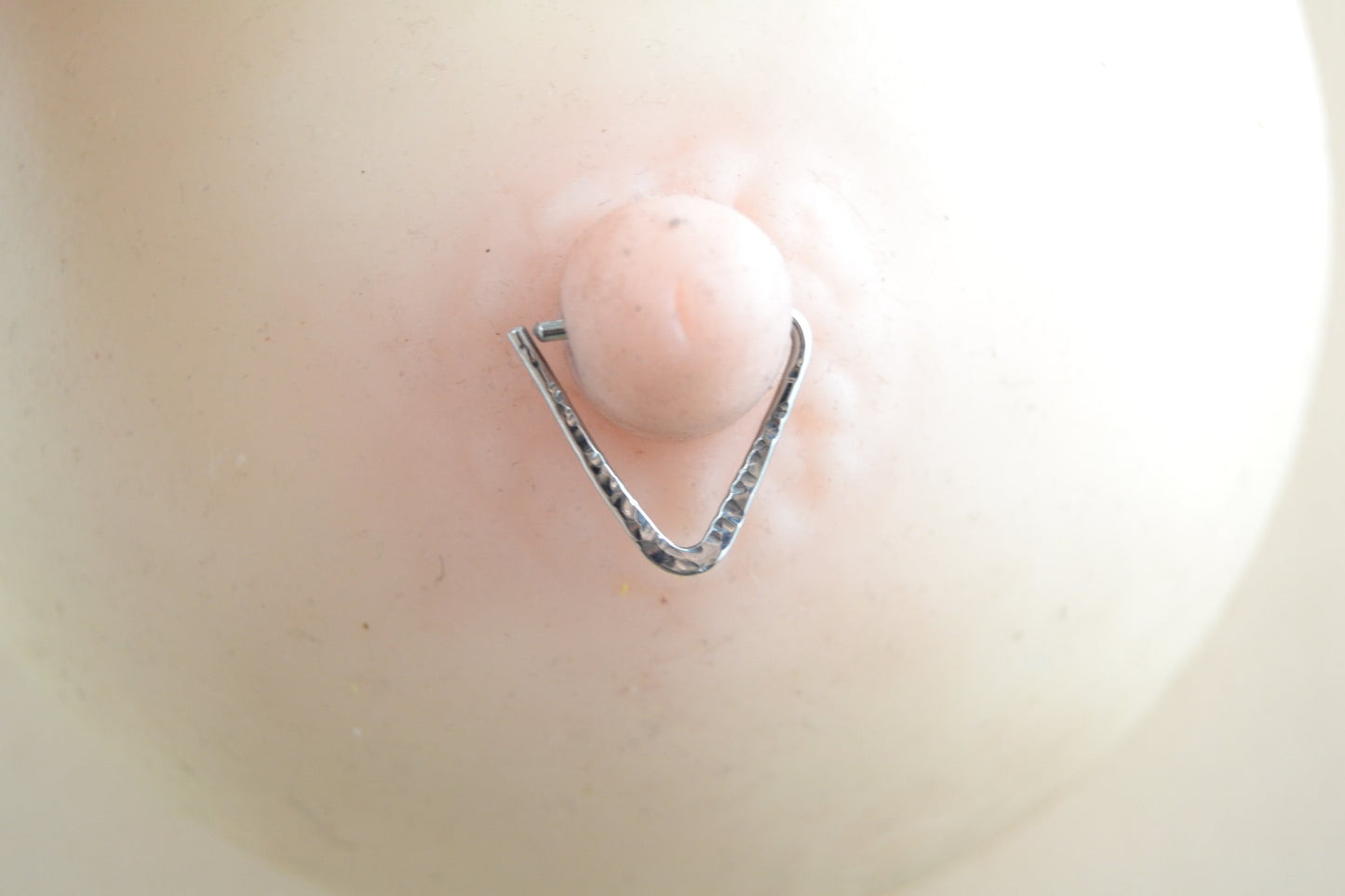 V Textured Nipple Ring - 1pc
