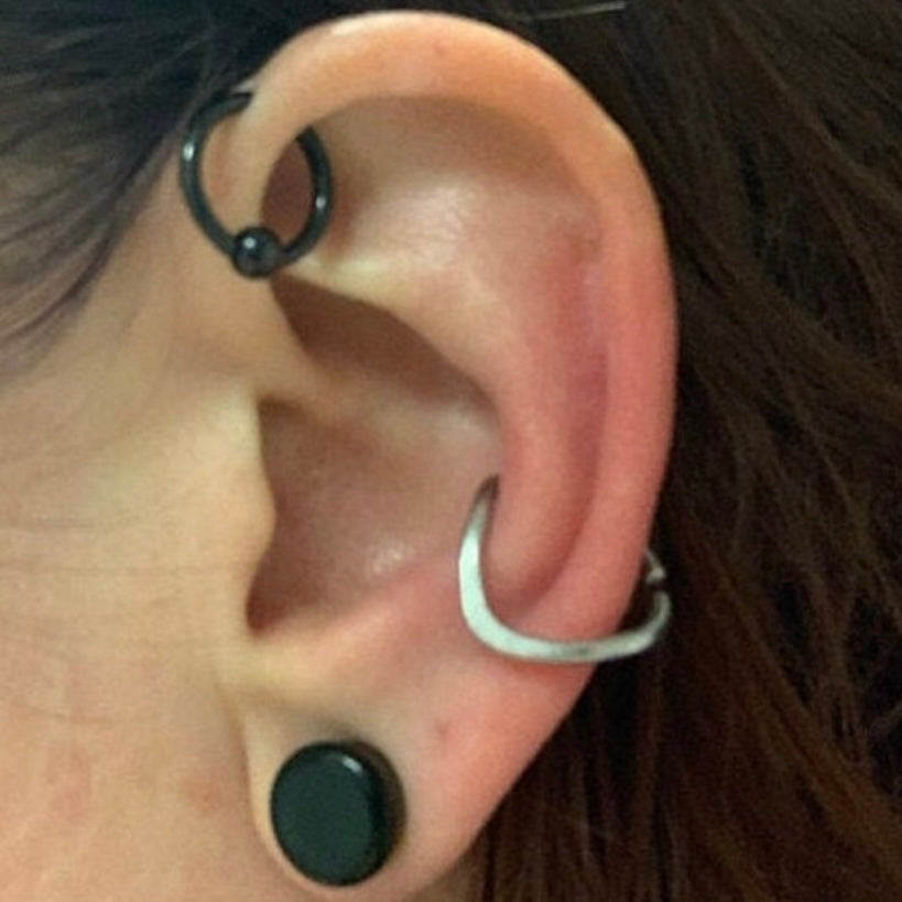 V Smooth Conch Earring 316L Stainless Steel