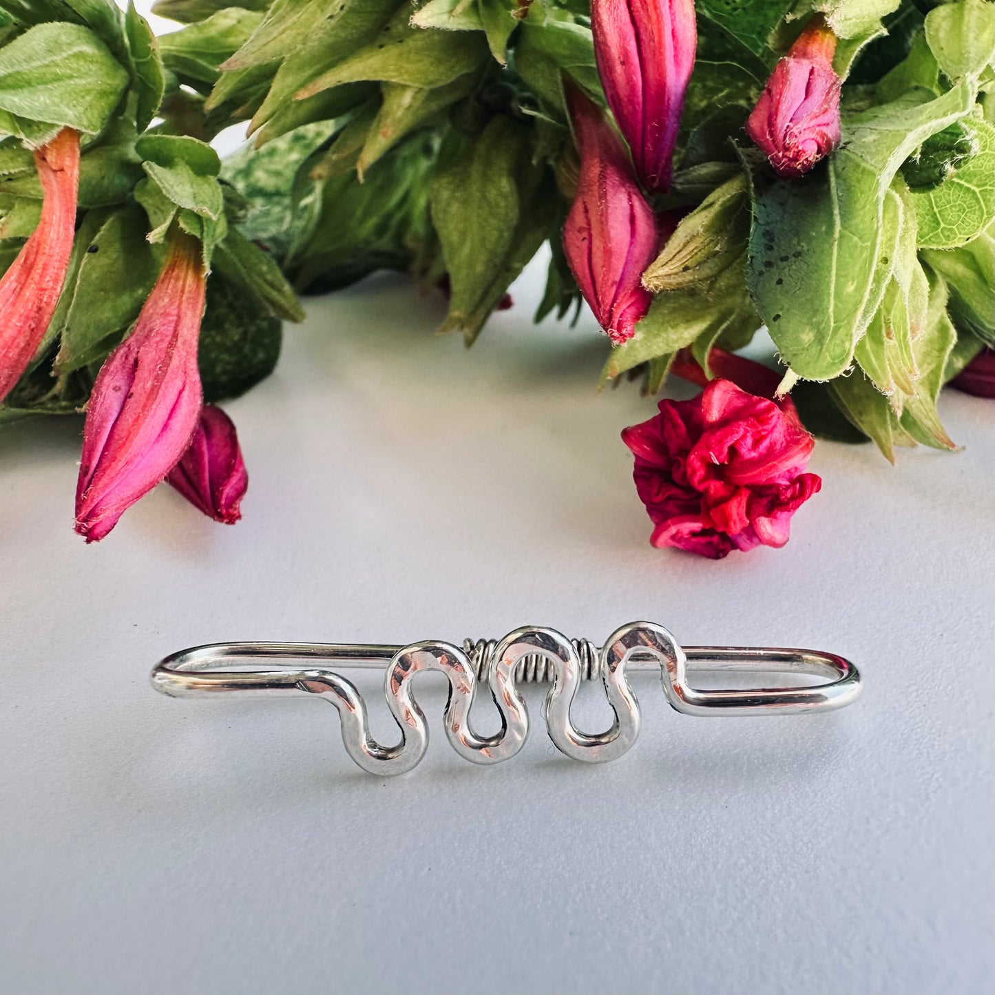 Squiggly Pierced Industrial Ear Bar - 16ga