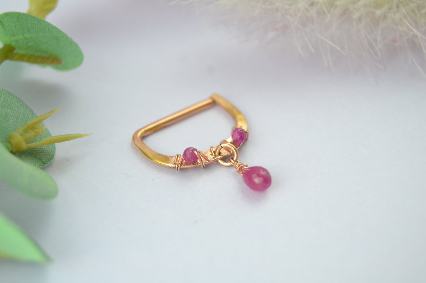 Romantic Ruby Dangle Seamless Nipple Ring - 1pc