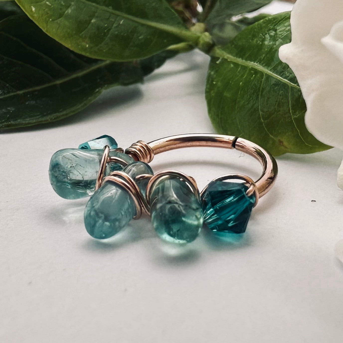 Healing Crystal Apatite Cartilage Hoop - 14ga 16ga