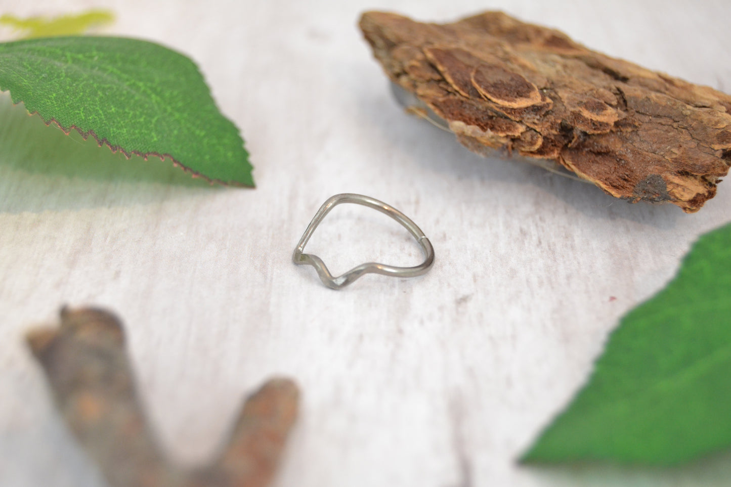 Mountain Textured Niobium Cartilage Earring