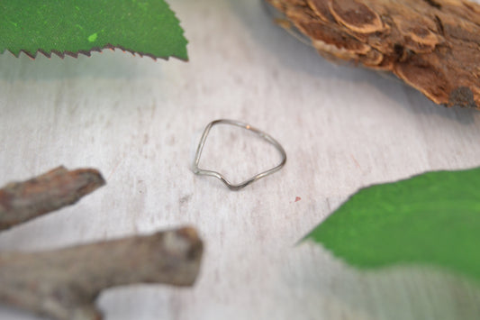 Mountain Platinum Textured Cartilage Earring