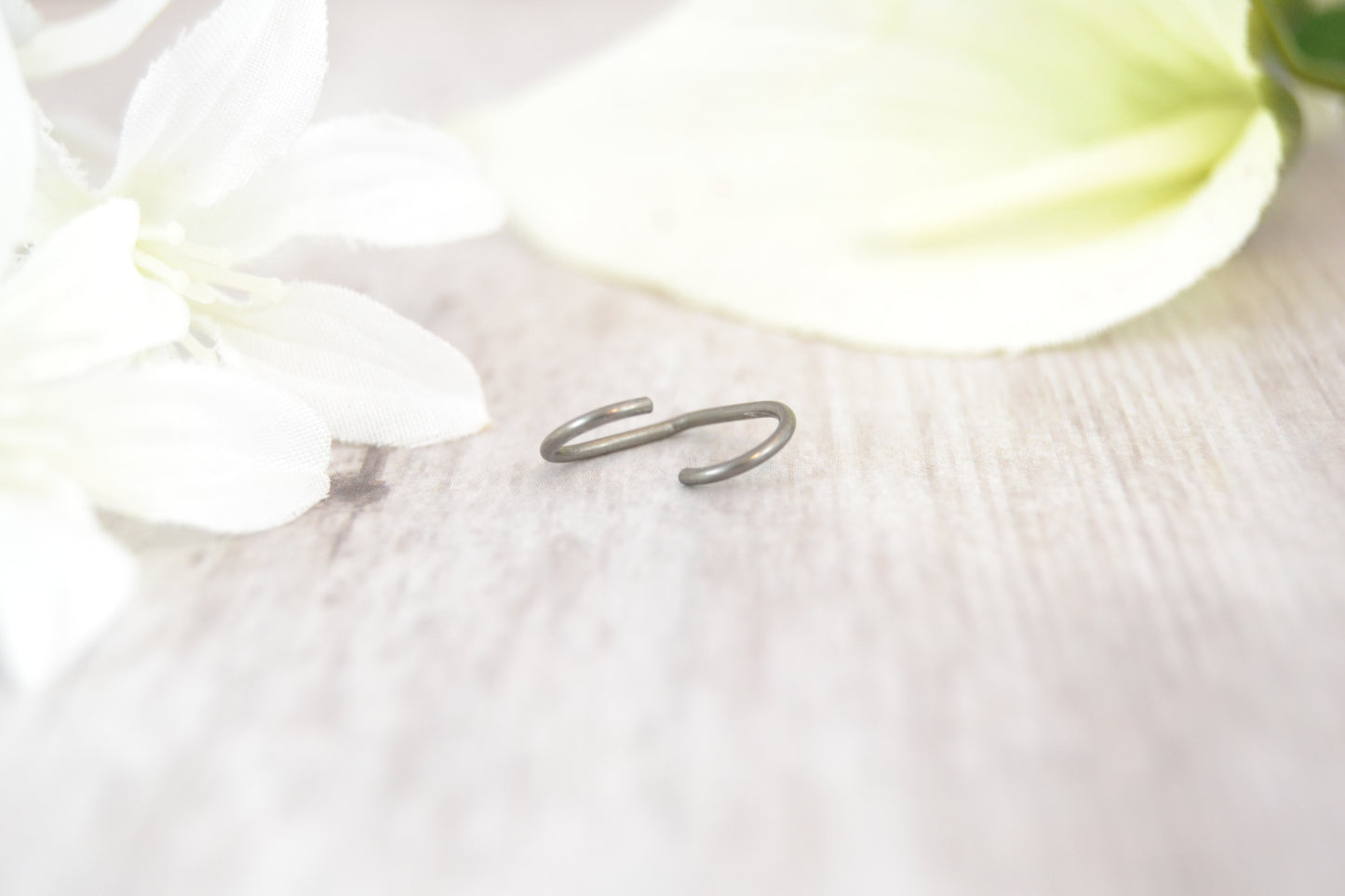 Heart Niobium Cartilage Earring