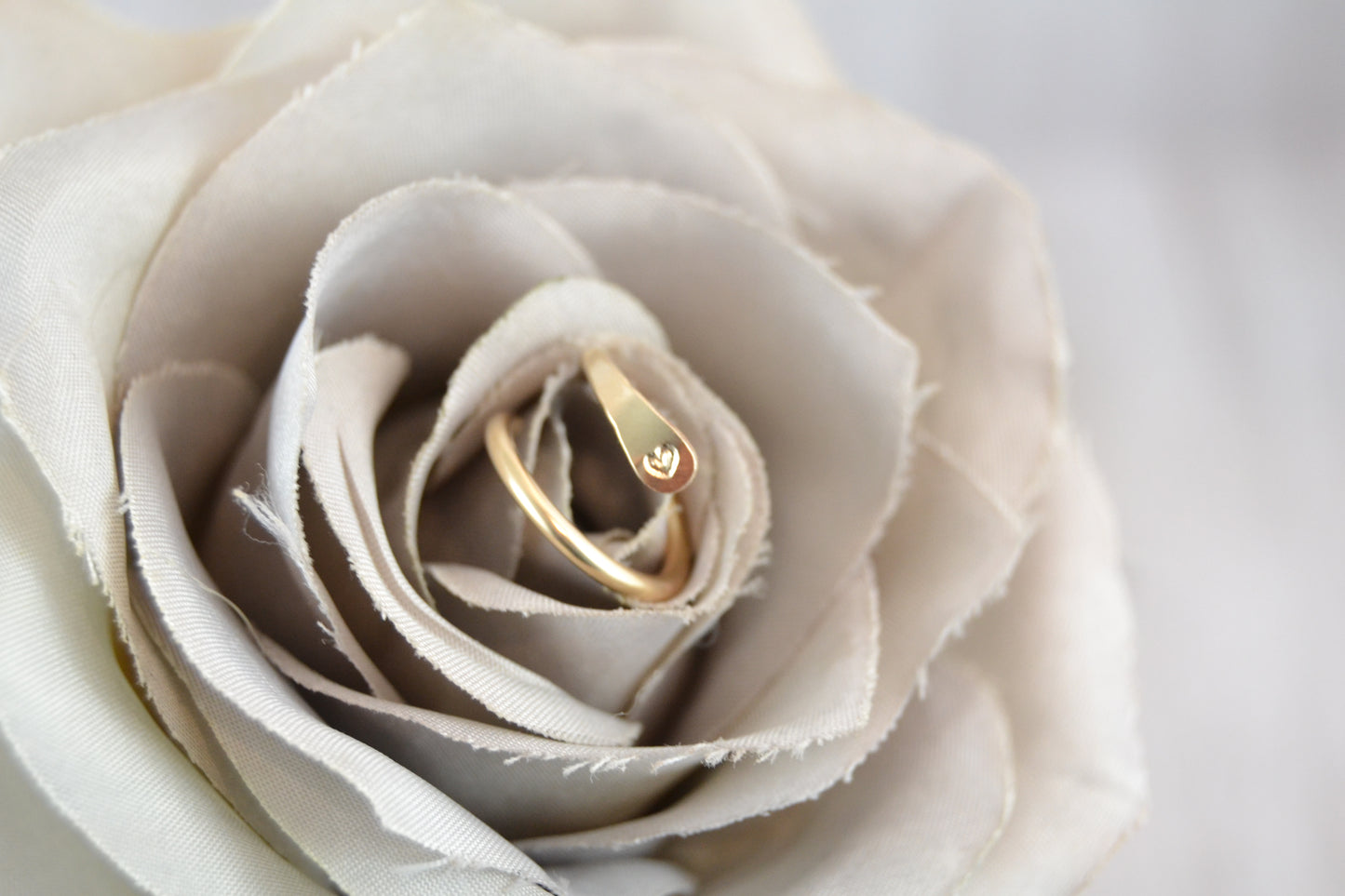 Love 14k Gold Spiral Belly Ring