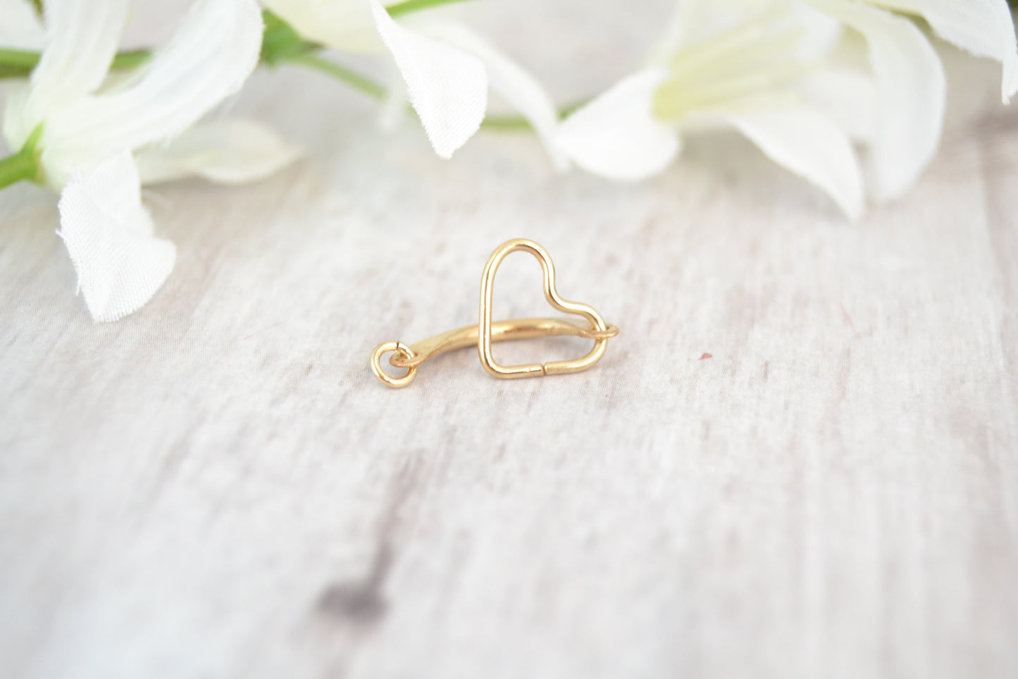 Heart Dangle 14k Gold Belly Ring