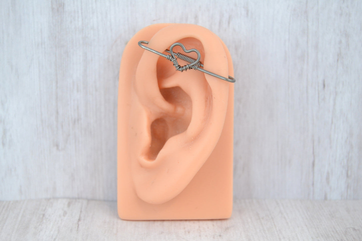 Heart Seamless Industrial Bar - Niobium, Silver