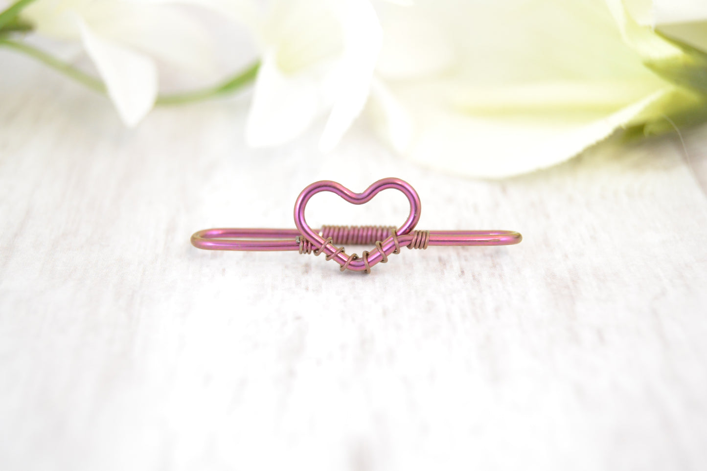Heart Seamless Industrial Bar - Niobium, Pink