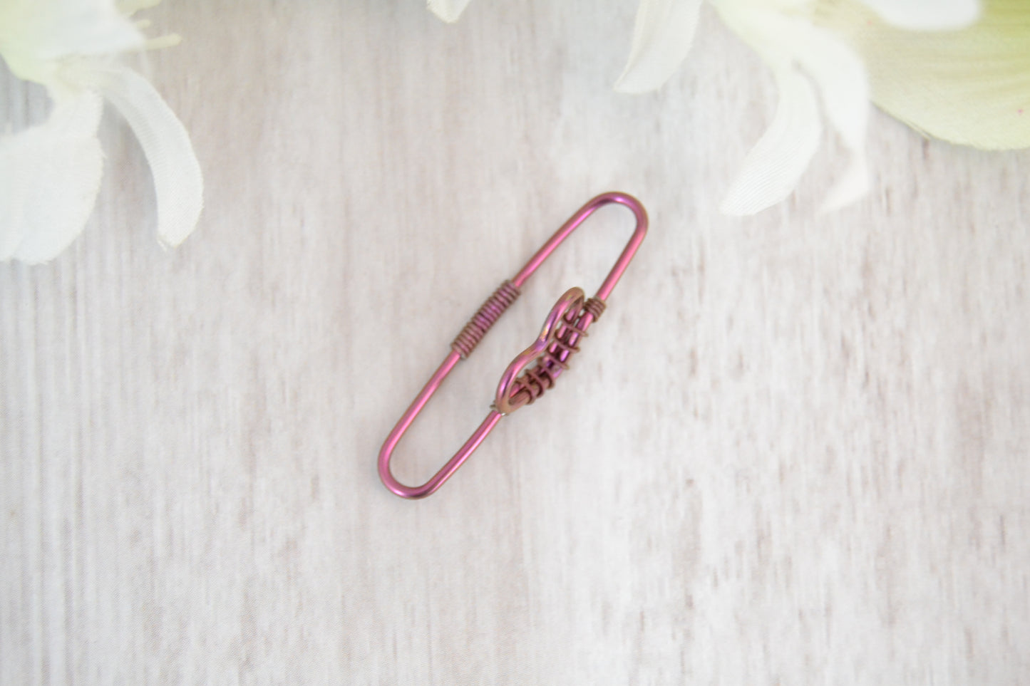 Heart Seamless Industrial Bar - Niobium, Pink