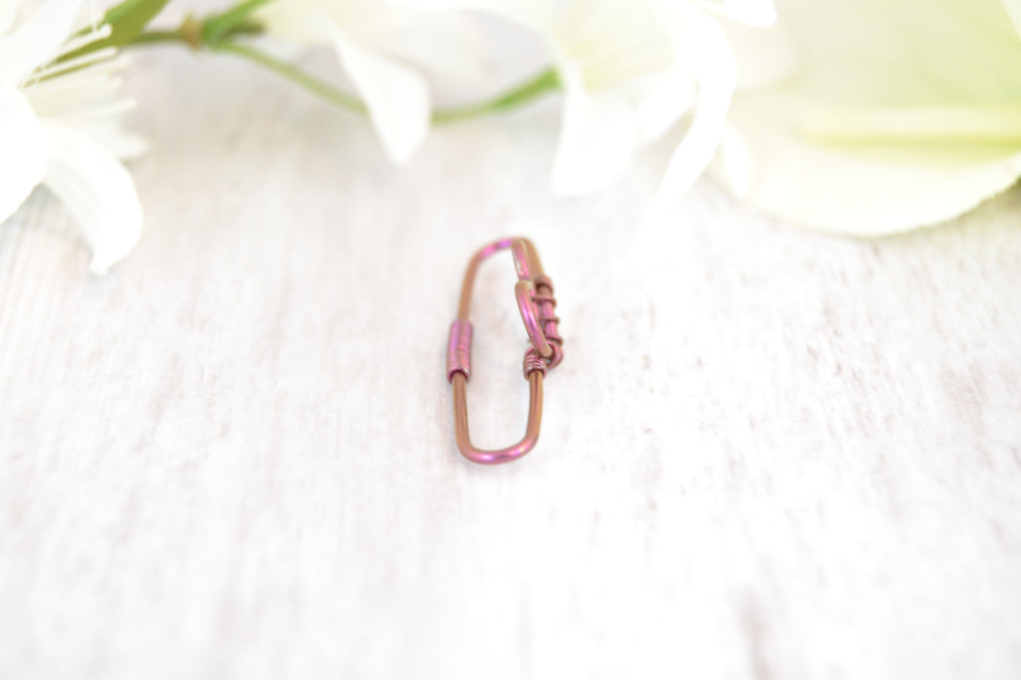 Heart Seamless Industrial Bar - Niobium, Pink