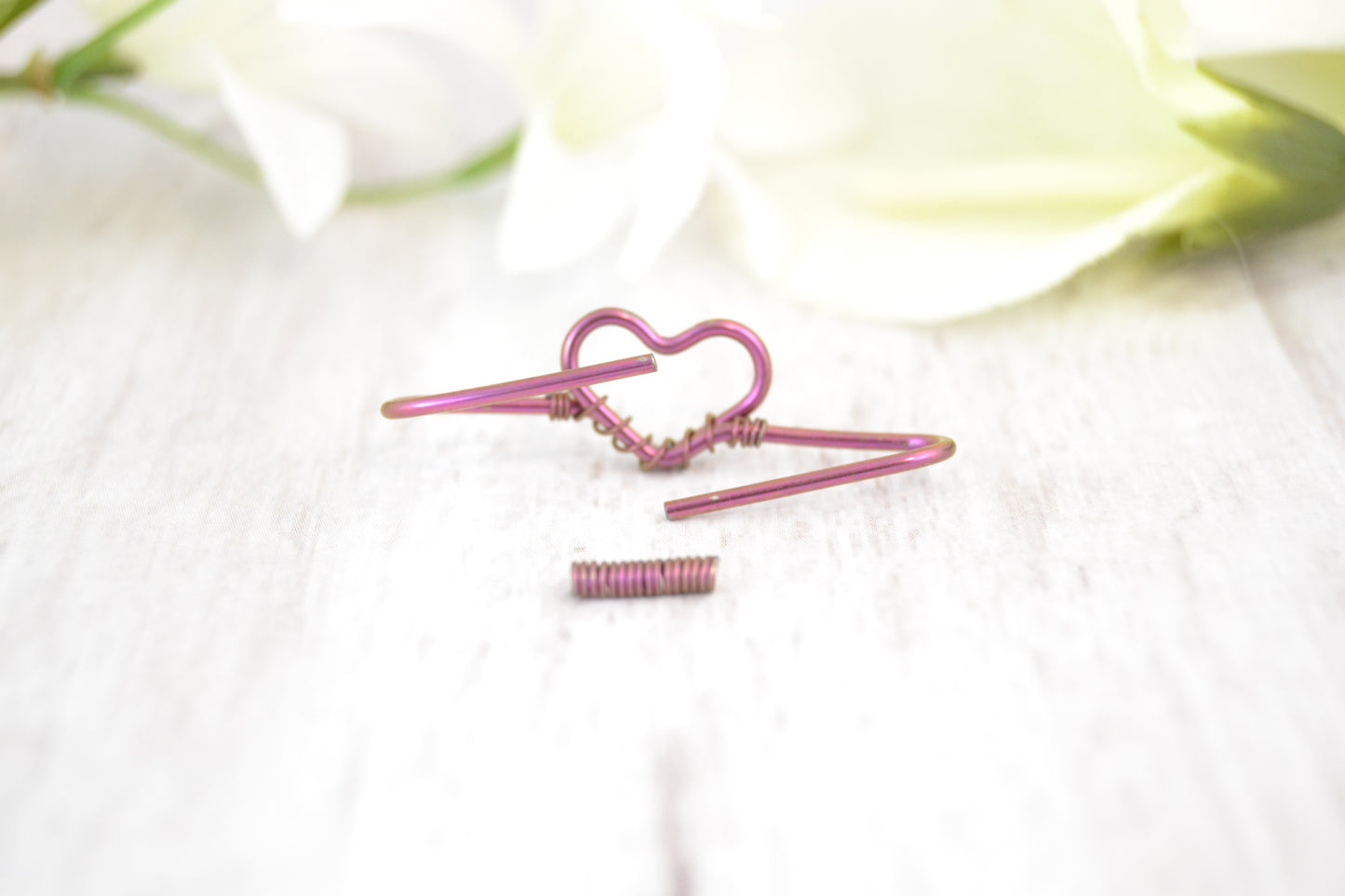 Heart Seamless Industrial Bar - Niobium, Pink