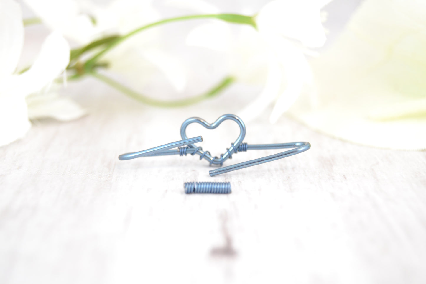 Heart Seamless Industrial Bar - Niobium, Blue