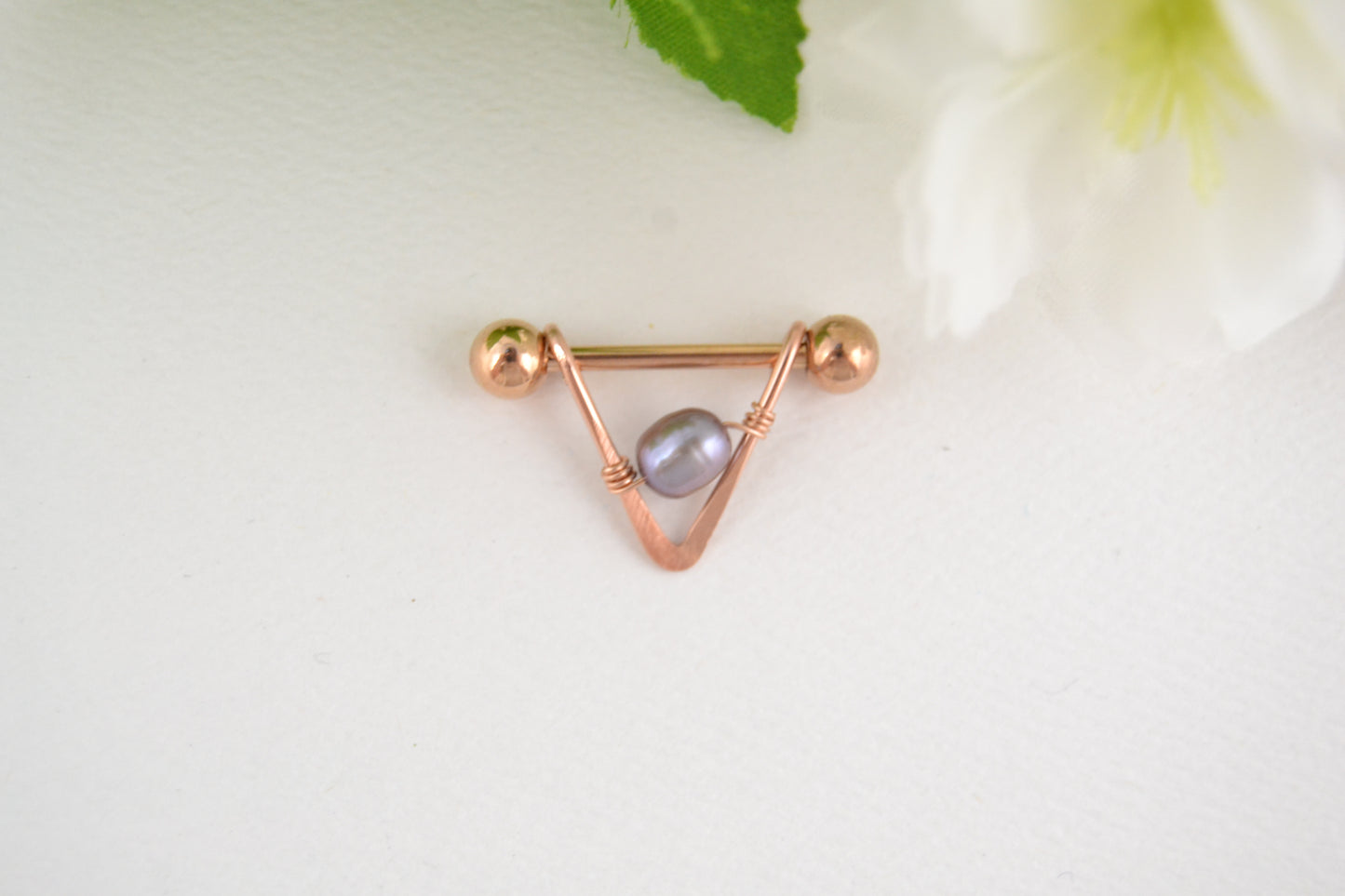 Pearl V Shaped Rose Gold Nipple Ring - 1 pc