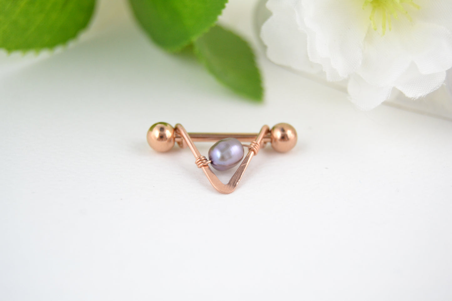 Pearl V Shaped Rose Gold Nipple Ring - 1 pc
