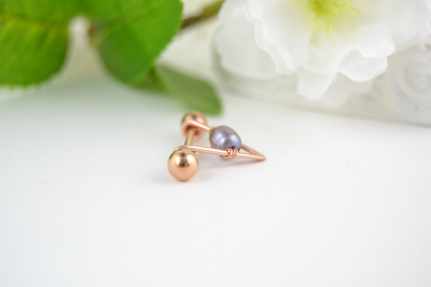 Pearl V Shaped Rose Gold Nipple Ring - 1 pc