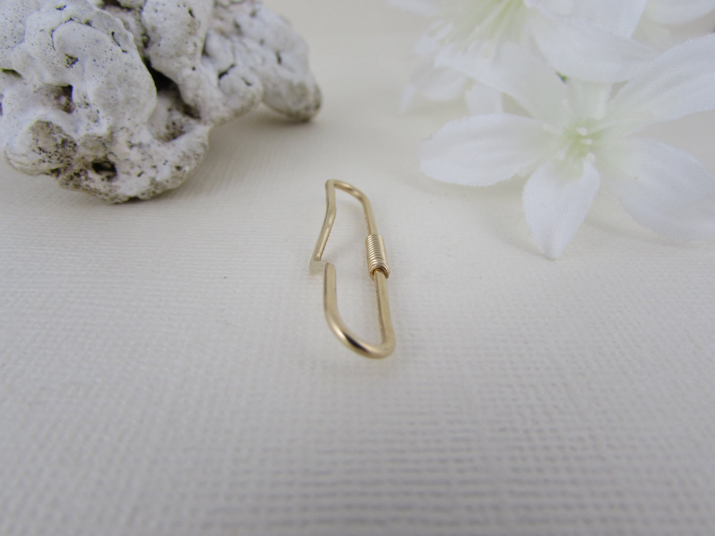 V 14k Yellow Gold Smooth Pierced Industrial Ear Bar