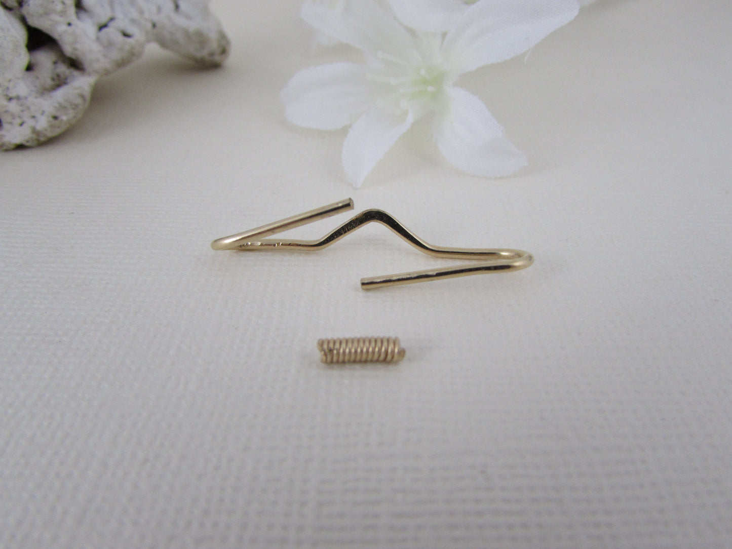 V 14k Yellow Gold Smooth Pierced Industrial Ear Bar
