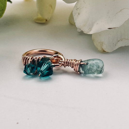 Healing Crystal Apatite Teardrop Cartilage Hoop
