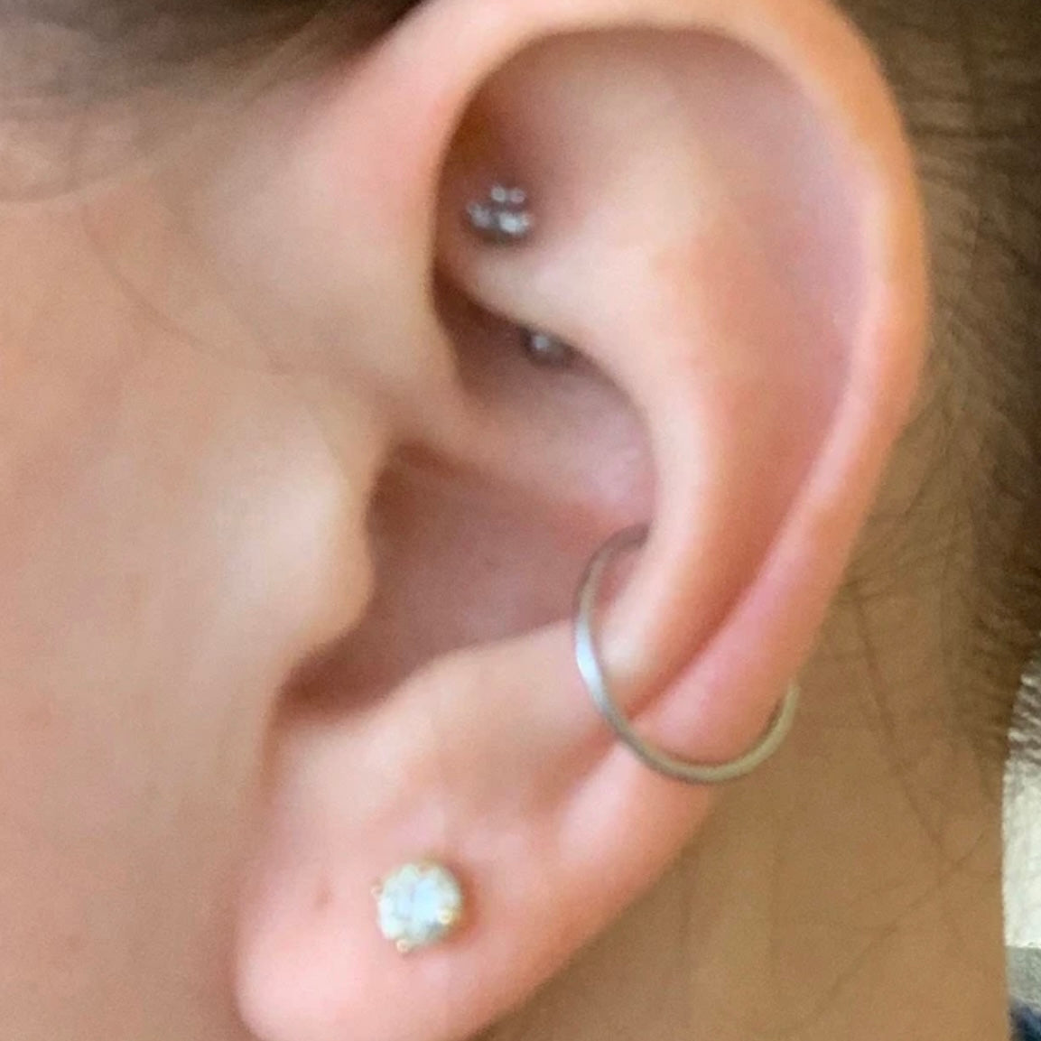 18ga Platinum Cartilage Earring