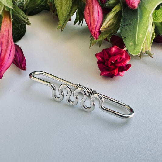 Squiggly Pierced Industrial Ear Bar - 16ga
