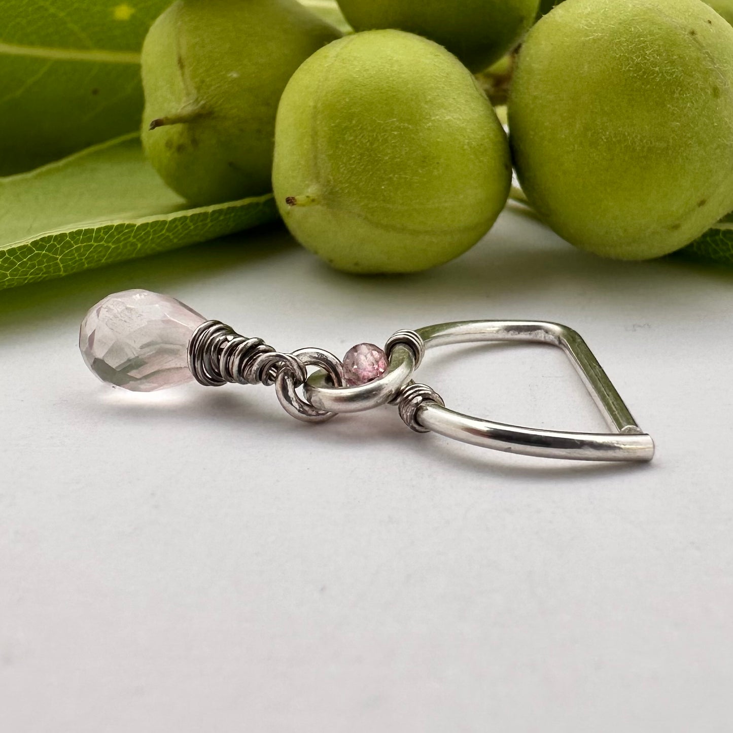 Grecian Rose Quartz Briolette Dangle Seamless Nipple Ring