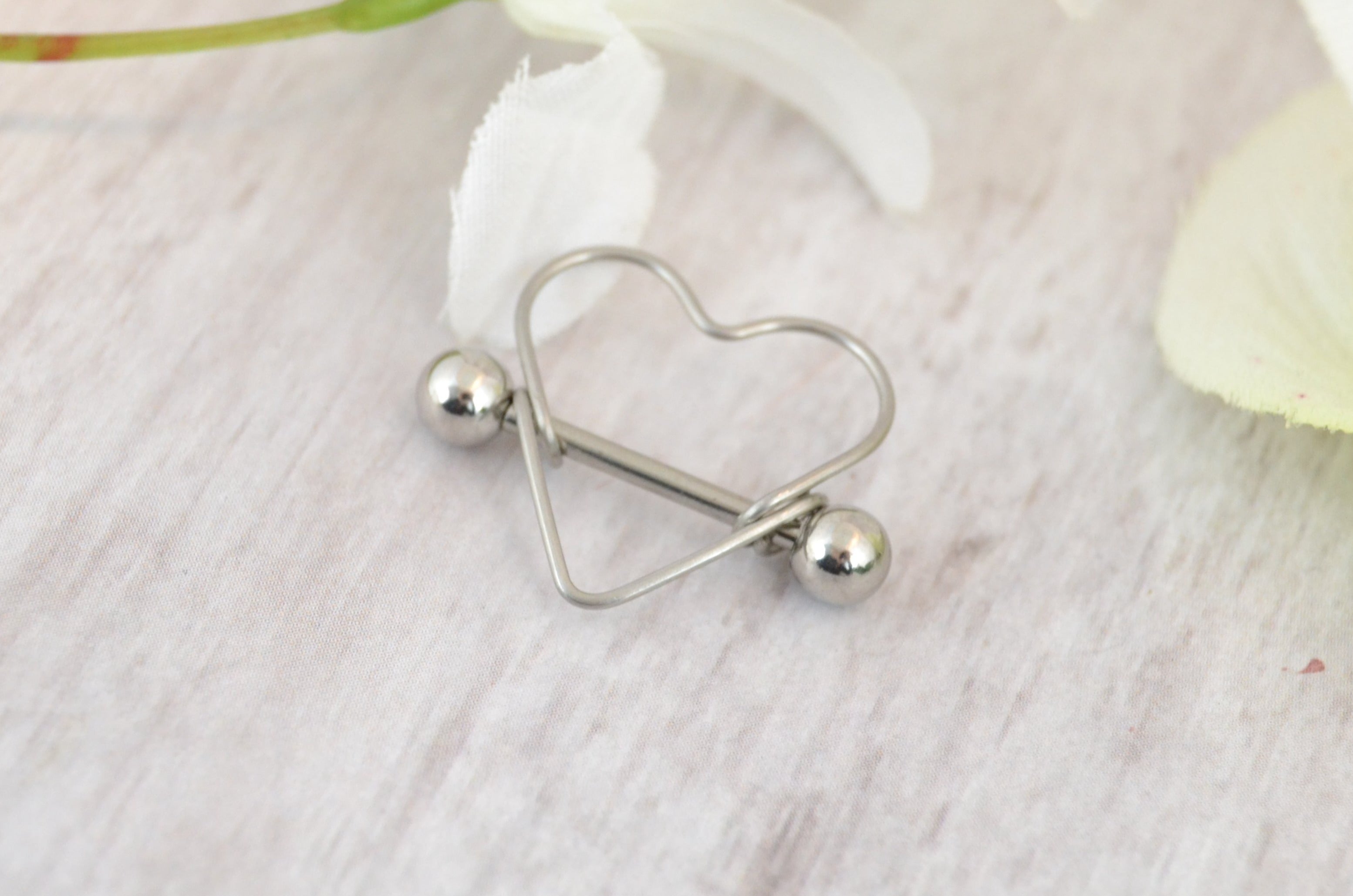 Heart 14g 316L Stainless Steel Nipple Ring