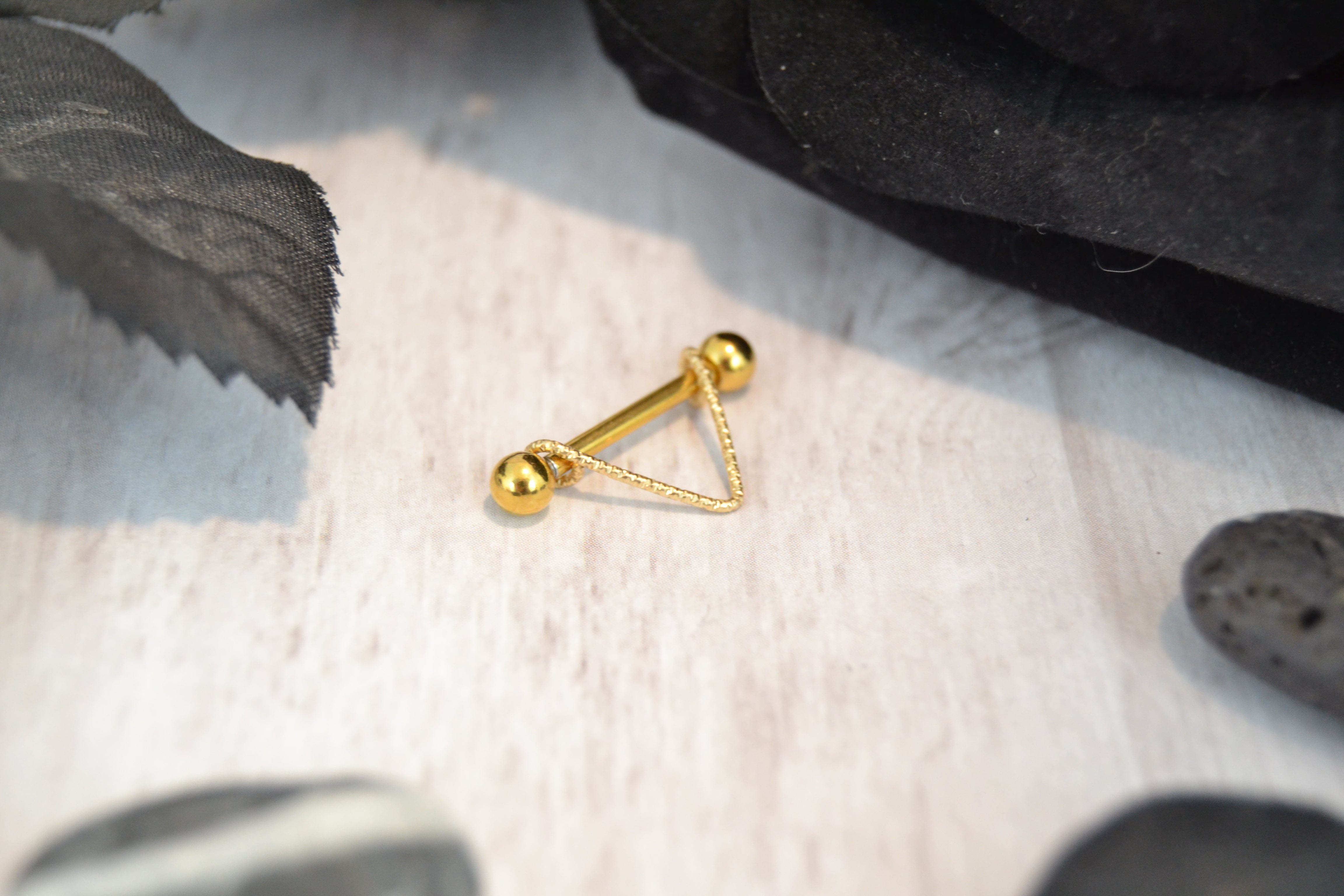 Gold Diamond Wire V Shaped Nipple Shield - 1 pc
