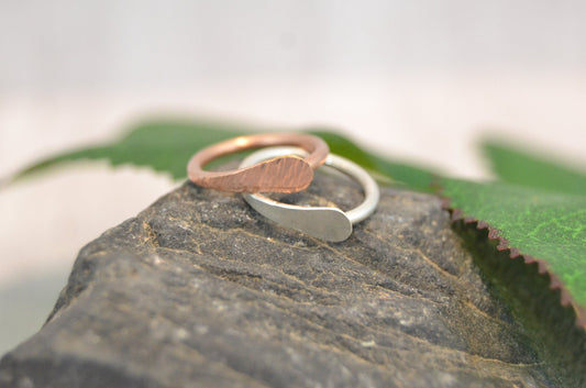 Hammered 14k Gold Seamless Ring