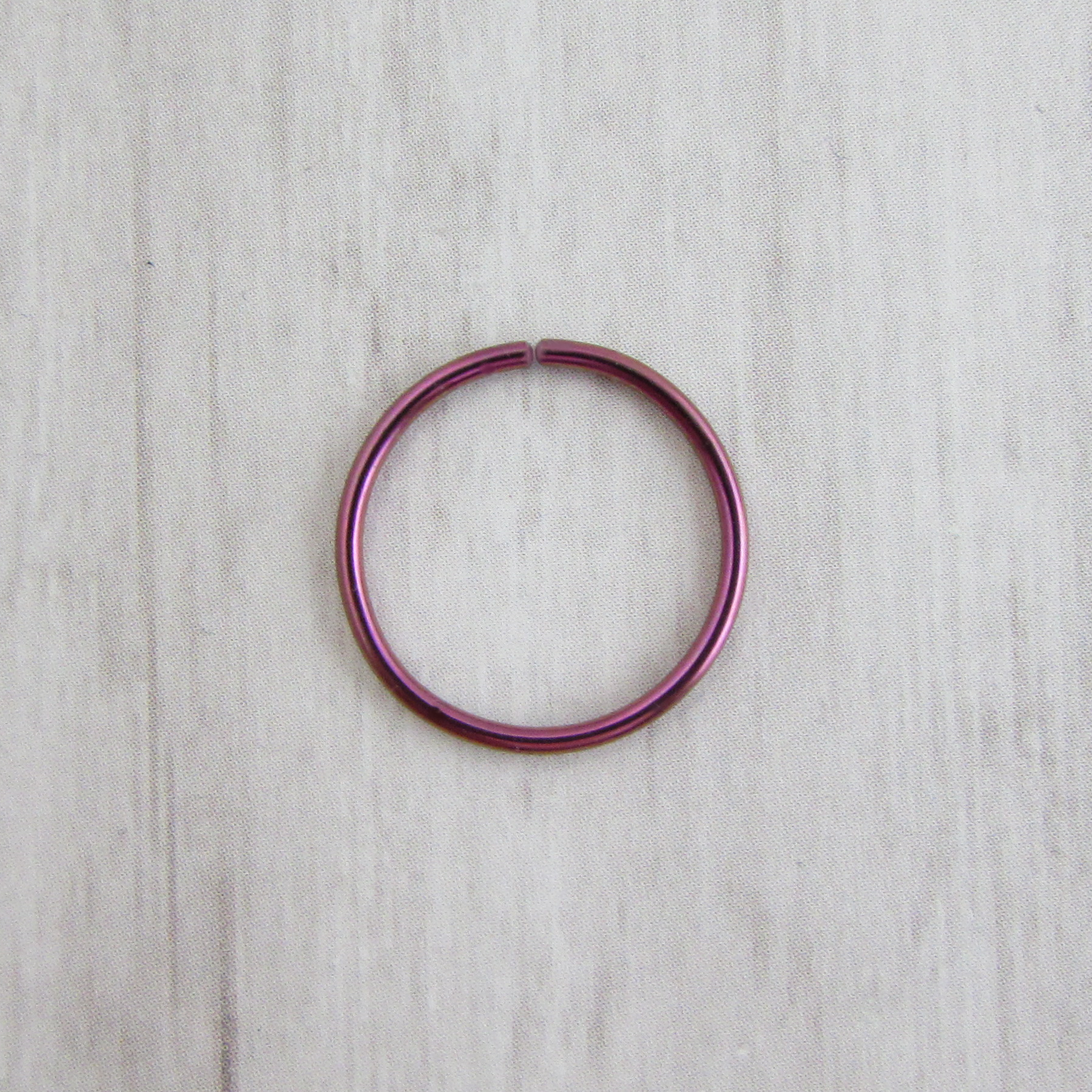 Niobium Seamless Ring - Pink